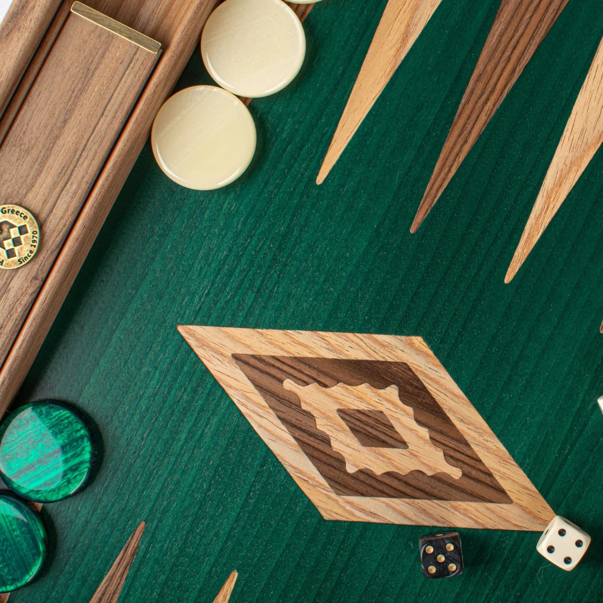 Backgammon en noyer - Vert - Image 2