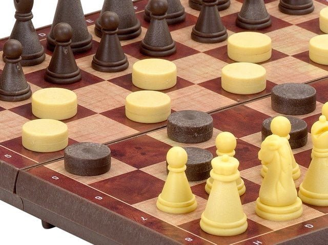 Ensemble jeu d'échecs en plastique - pliant et magnétique - Cayro - Image 2